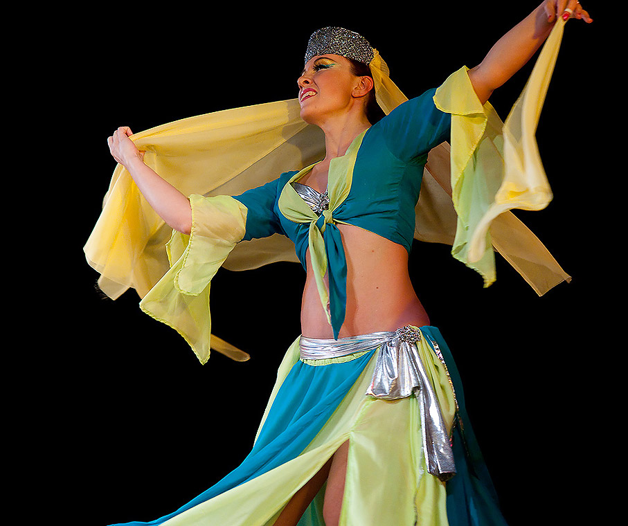 Sowillo - taniec andaluzyjski (Orient Addicts 2010 - taniec brzucha)